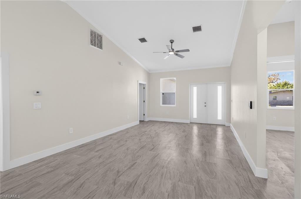 PINE MANOR - Residential