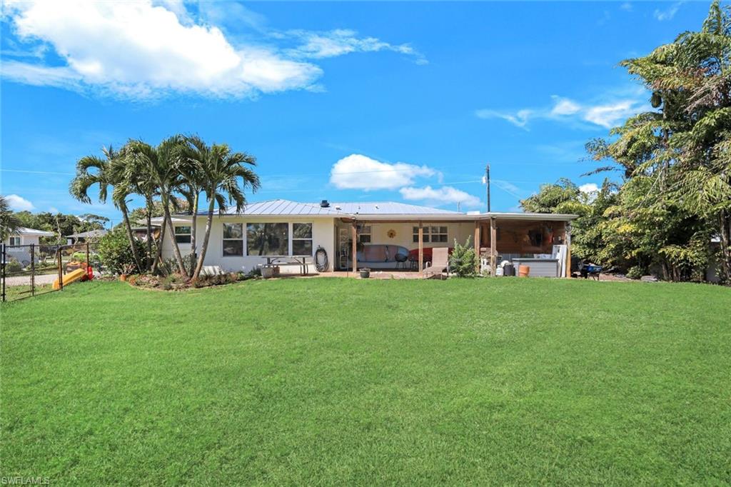 ESTERO RIVER HEIGHTS - Residential