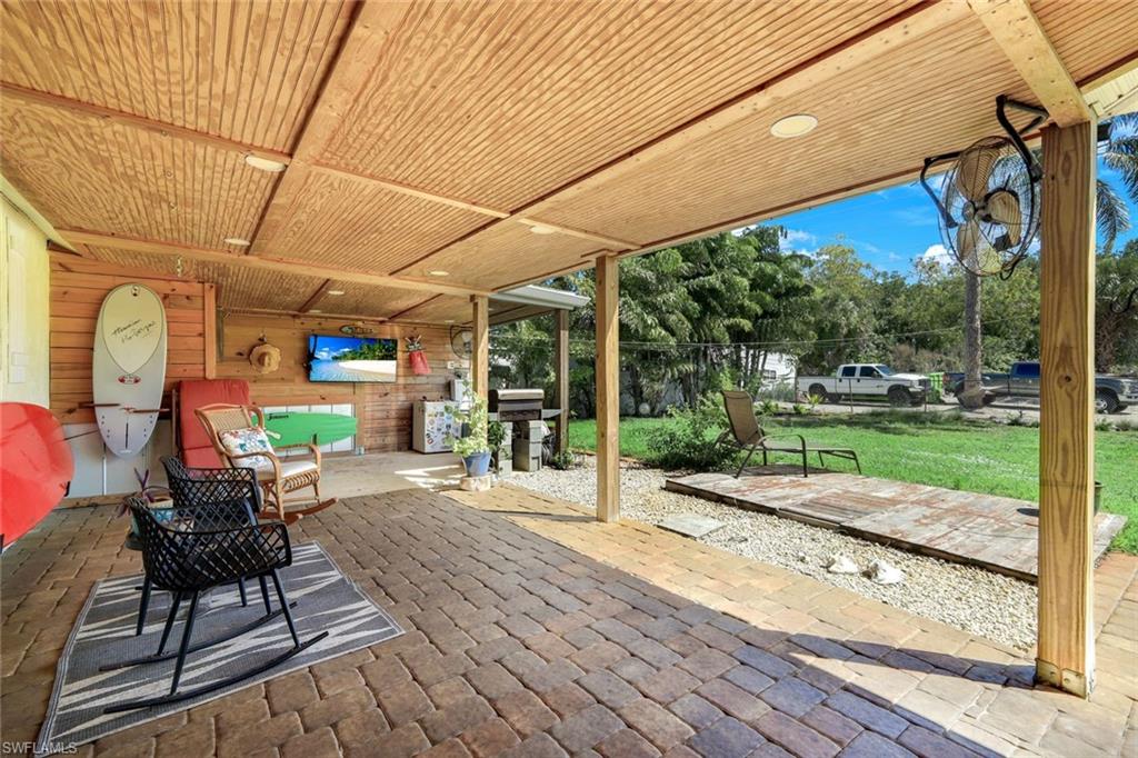 ESTERO RIVER HEIGHTS - Residential