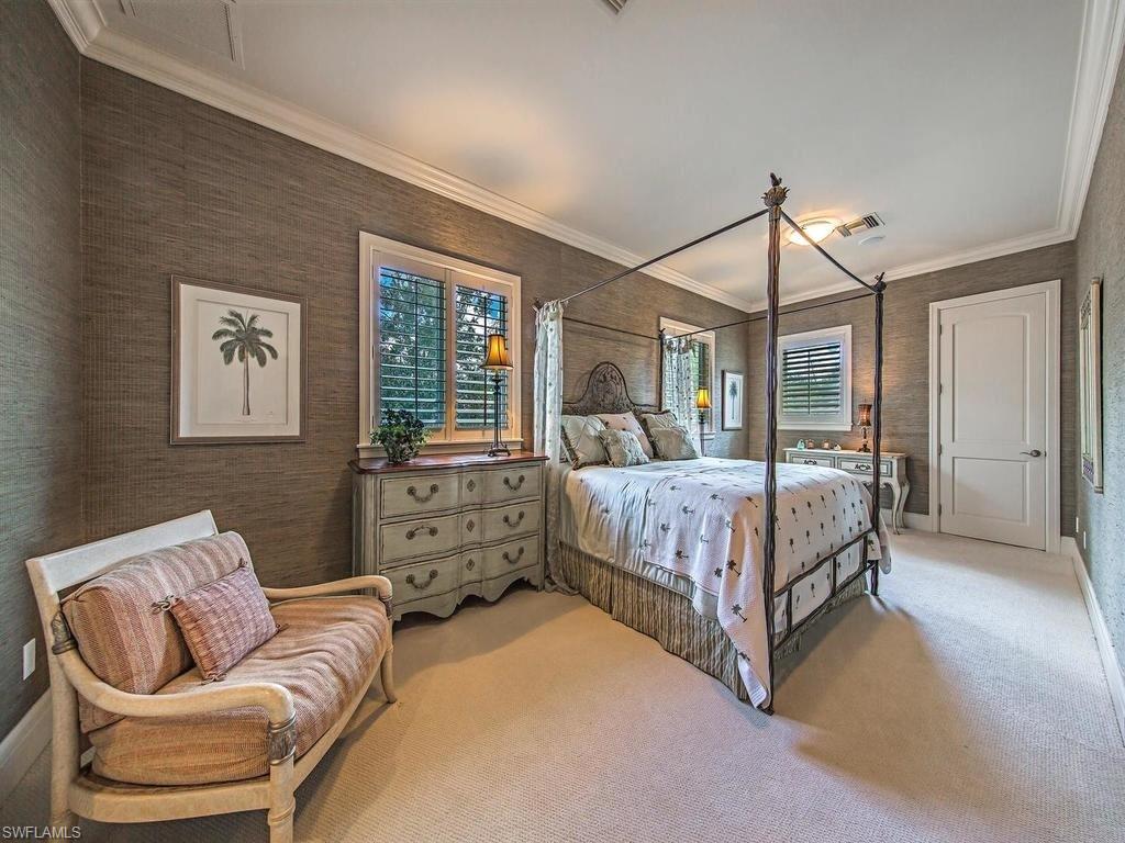 ESCADA AT TIBURON - Residential