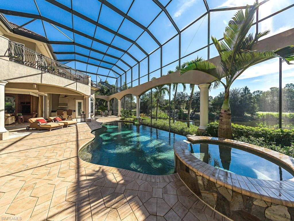 ESCADA AT TIBURON - Residential