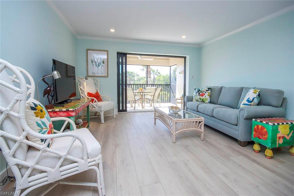 SANDDOLLAR CONDO - Residential