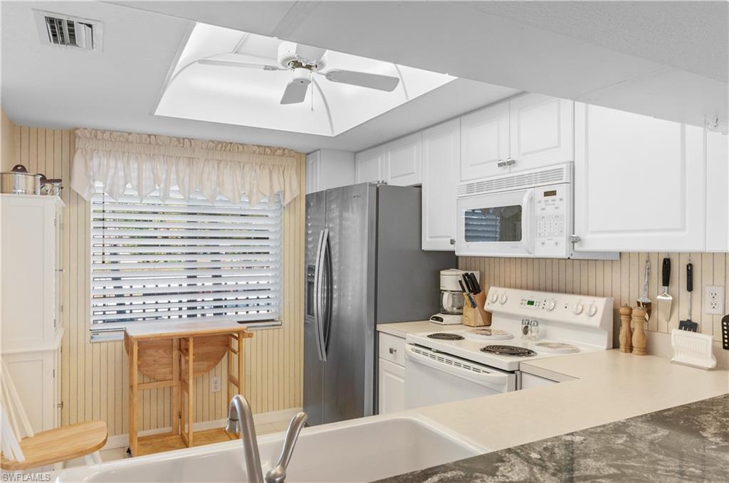 VILLAGES ON LAKE AUGUSTA - Residential