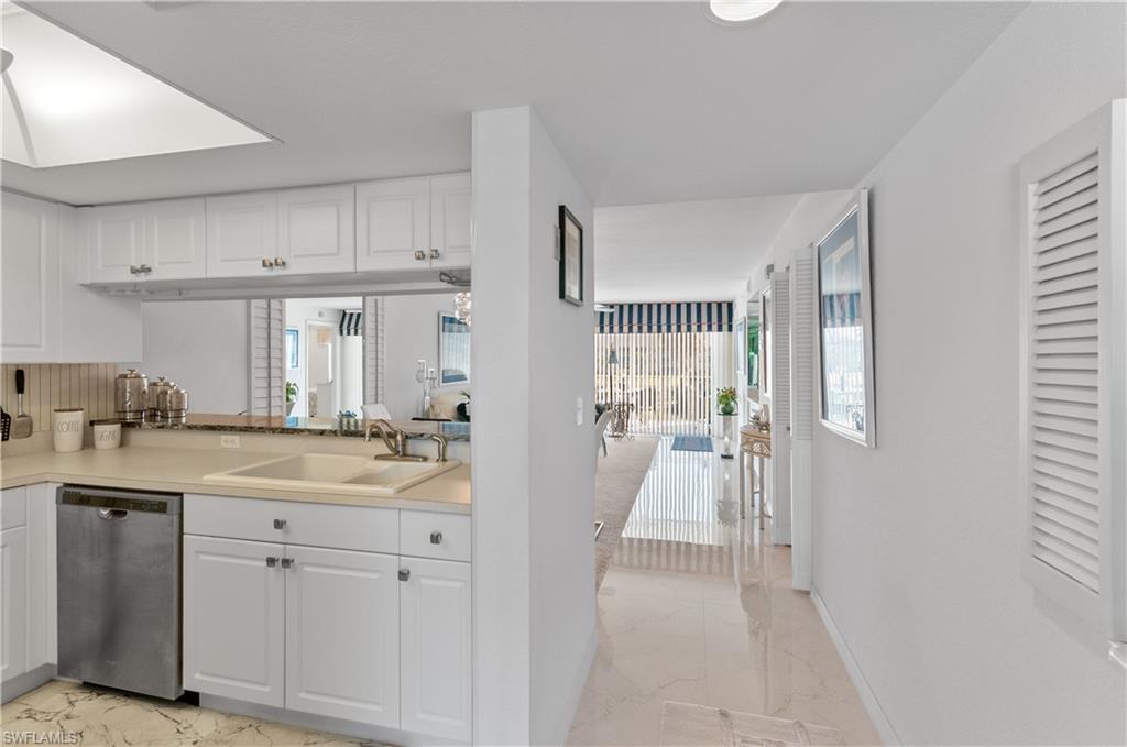 VILLAGES ON LAKE AUGUSTA - Residential