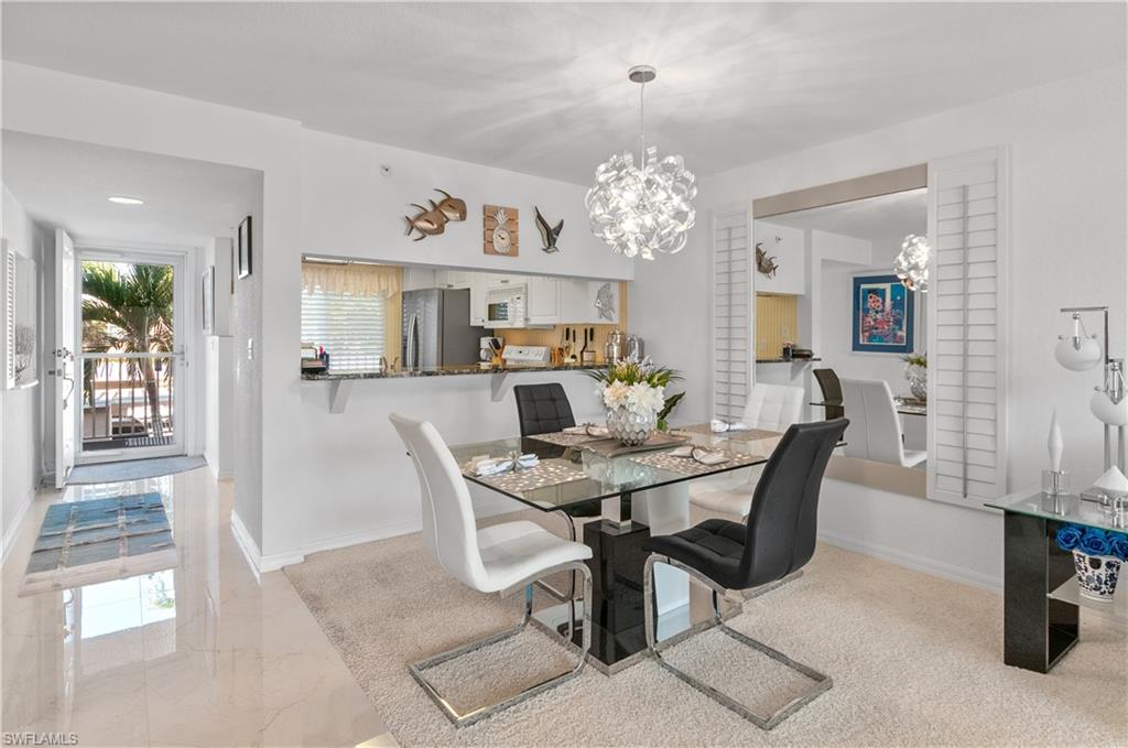 VILLAGES ON LAKE AUGUSTA - Residential