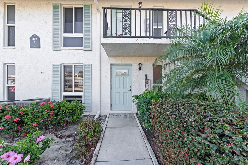 GLADES COUNTRY CLUB - Residential