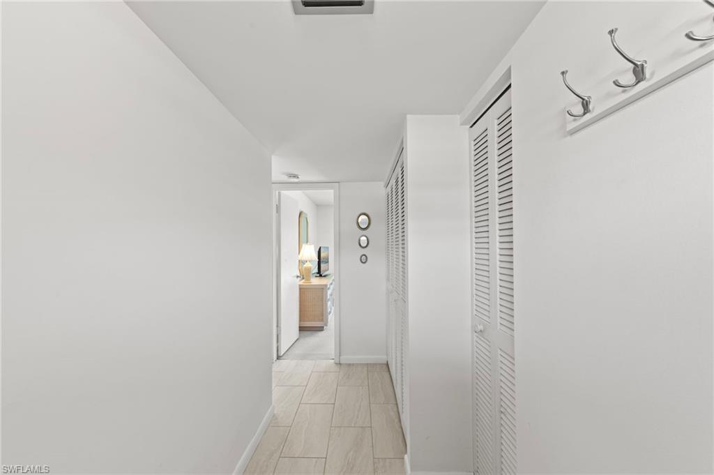 GLADES COUNTRY CLUB - Residential