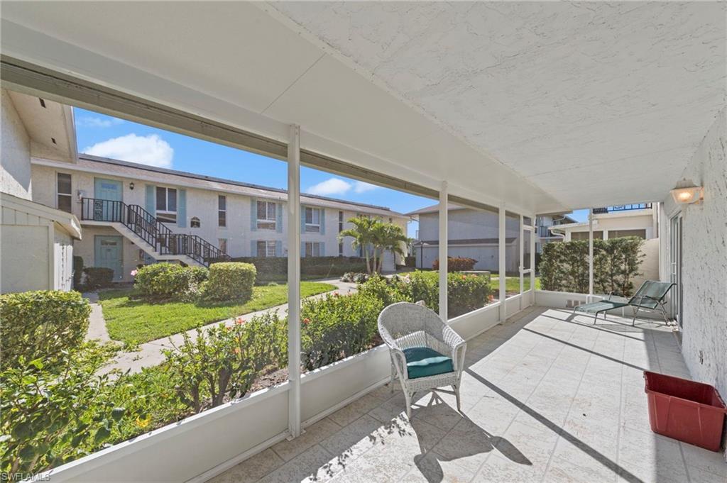 GLADES COUNTRY CLUB - Residential