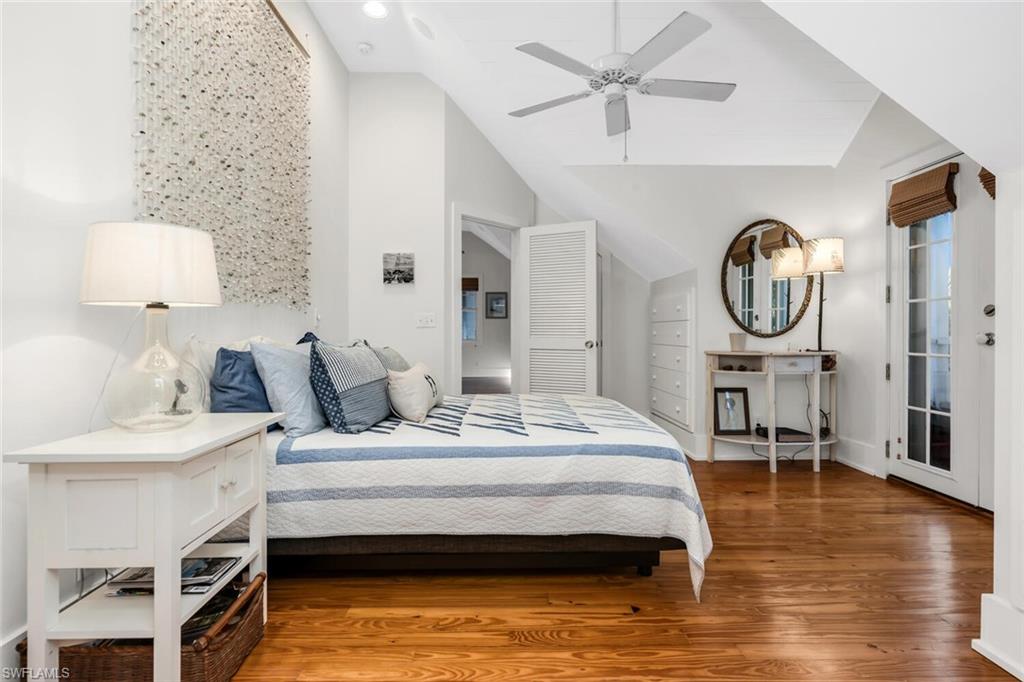 OLDE NAPLES - Residential