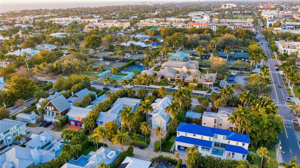 OLDE NAPLES - Residential