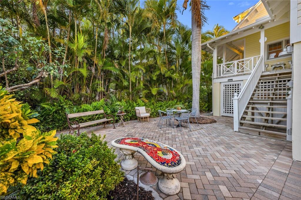 OLDE NAPLES - Residential