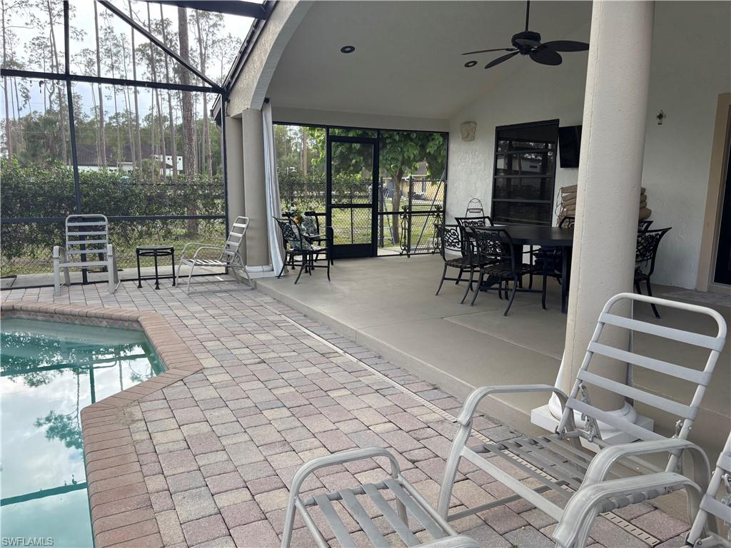 OAKES ESTATES - Residential Lease