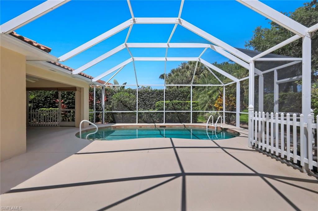 ISLAND WALK - Residential