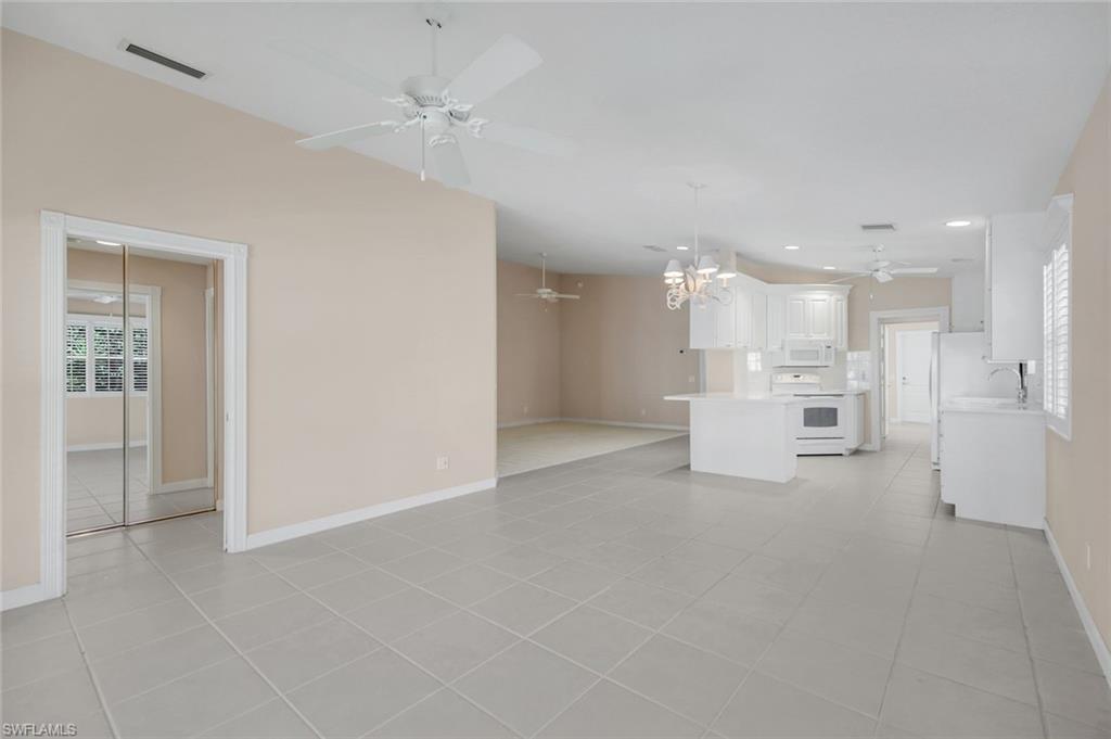 ISLAND WALK - Residential