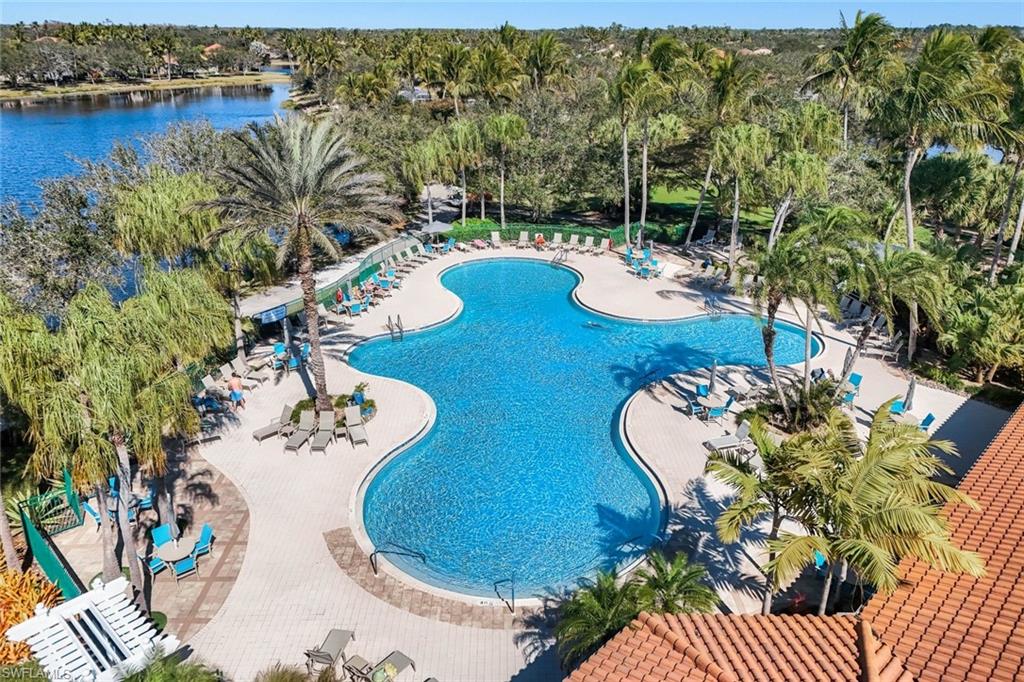 ISLAND WALK - Residential