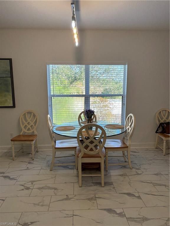 HIDDEN COVE - Residential Lease