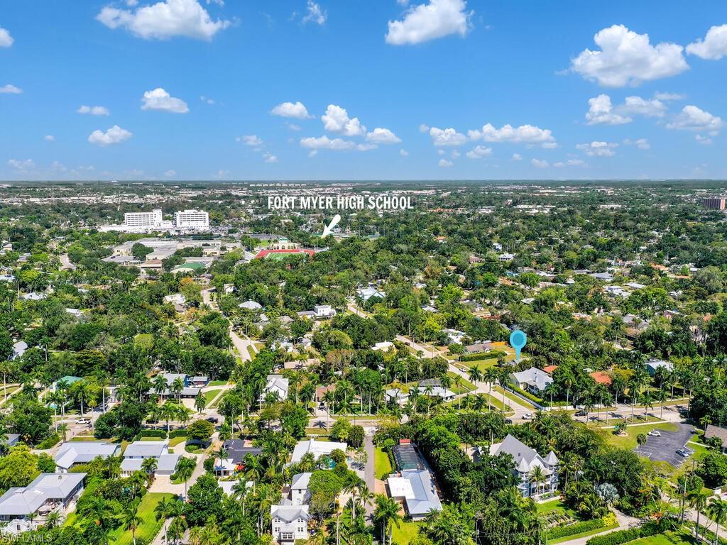 POINCIANA PARK - Residential