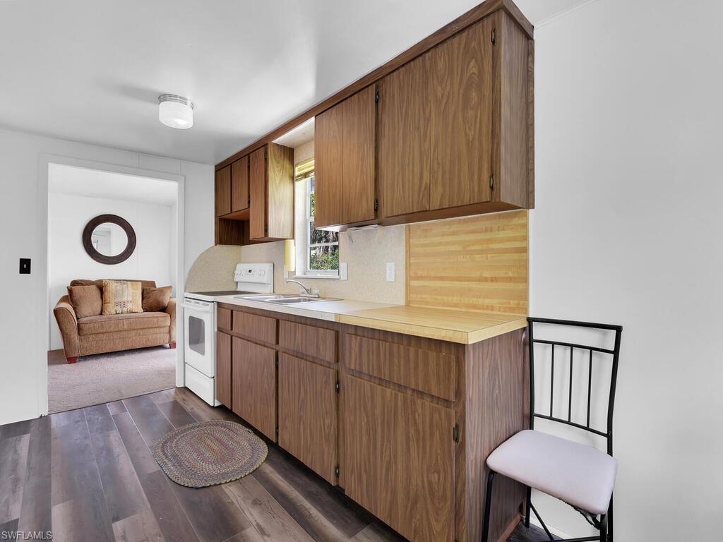 POINCIANA PARK - Residential