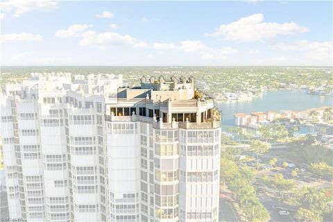 Photo of 4021 Gulf Shore BLVD N #11, NAPLES, FL 34103 (MLS # 226005532)