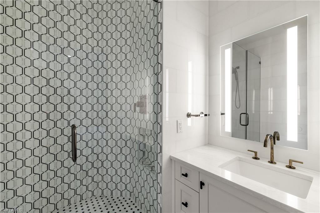 BRITTANY - Residential