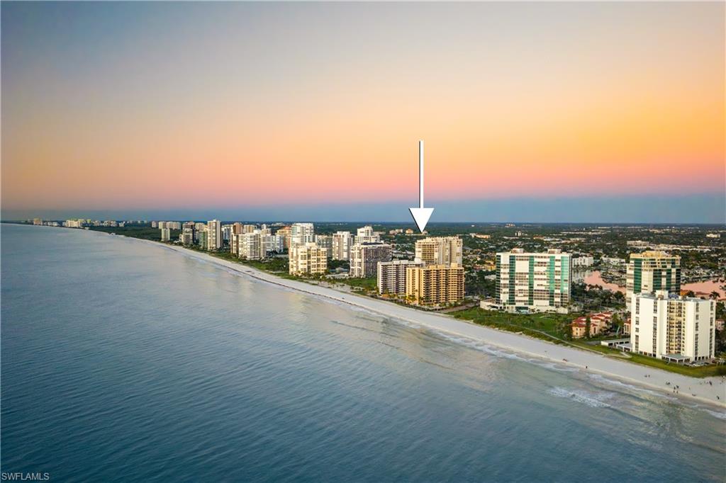 4021 Gulf Shore BLVD N 11