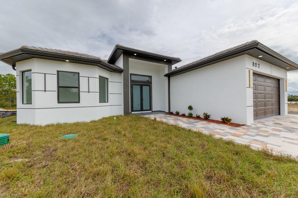 LEHIGH ACRES - Residential