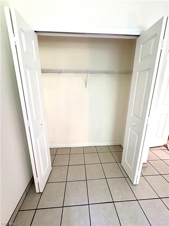 SAN CARLOS PARK - Residential