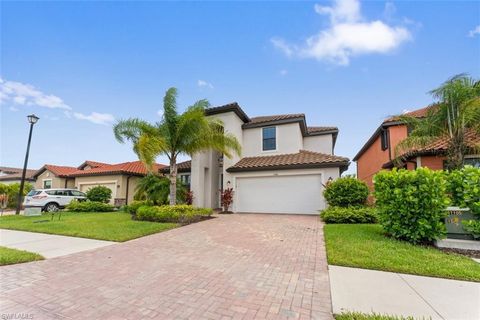 1588 Santiago CIR NAPLES FL 34113