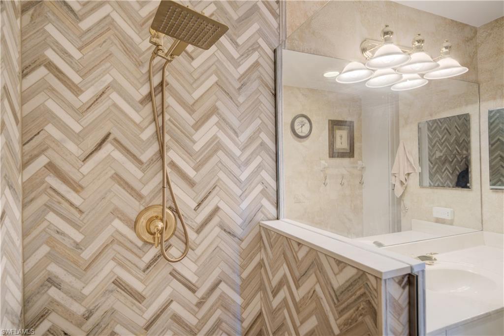 ISLAND SOUND - Residential