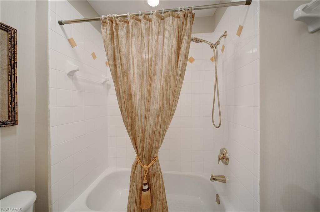 ISLAND SOUND - Residential