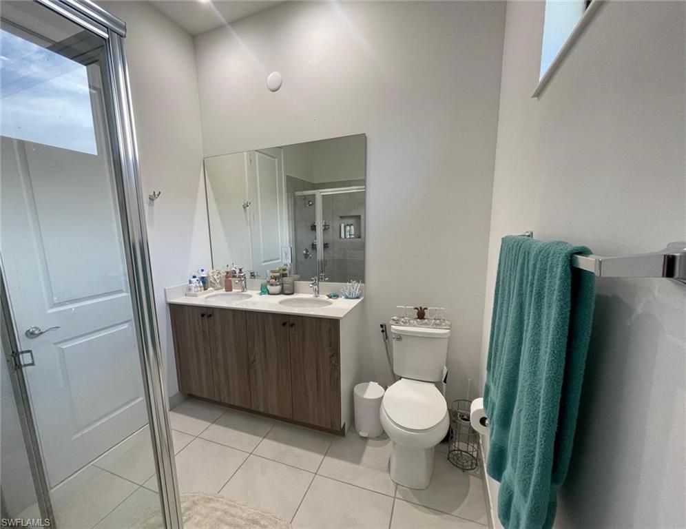 MAPLE RIDGE - Residential Lease