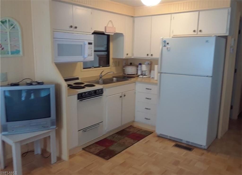 FOUNTAIN VIEW RV RESORT - Residential