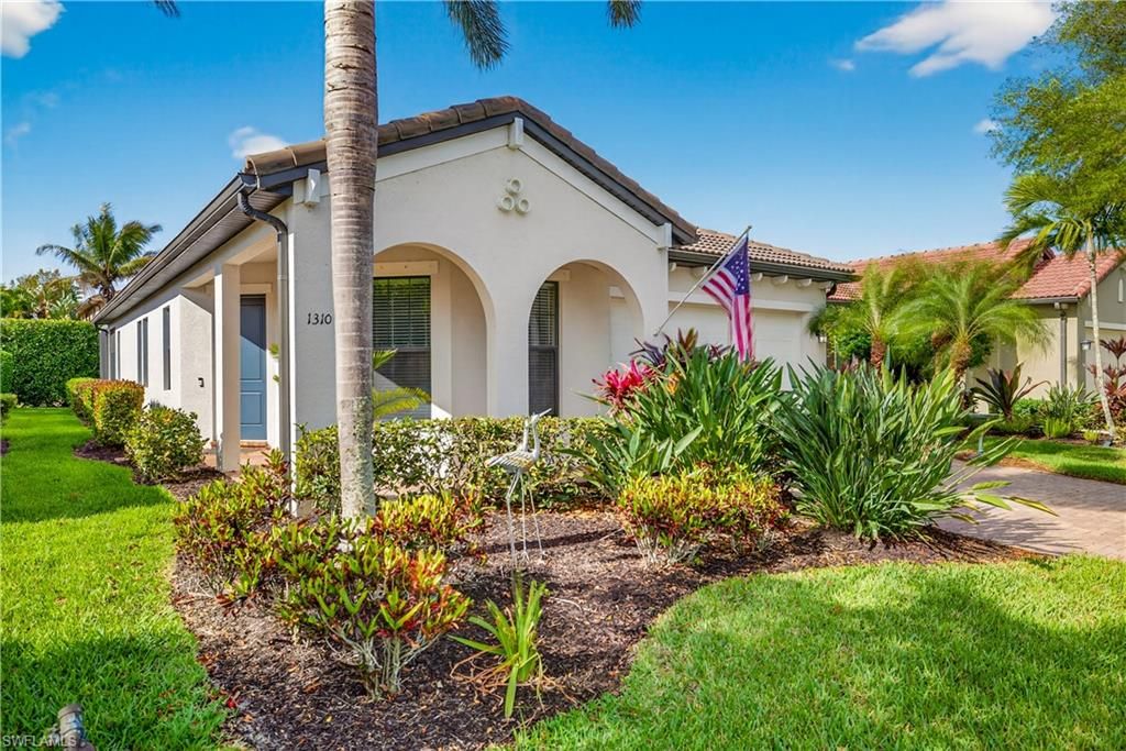 Photo of 1310 Manado DR, NAPLES, FL 34113 (MLS # 226013562)