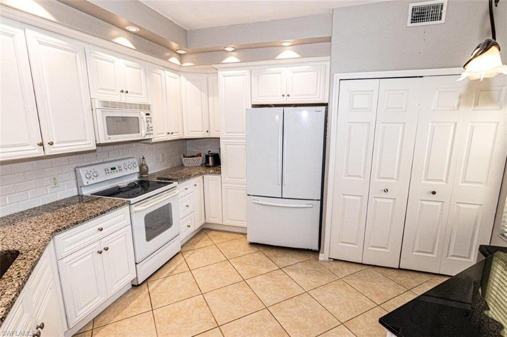 GARDEN LAKES AT COLONIAL - Residential