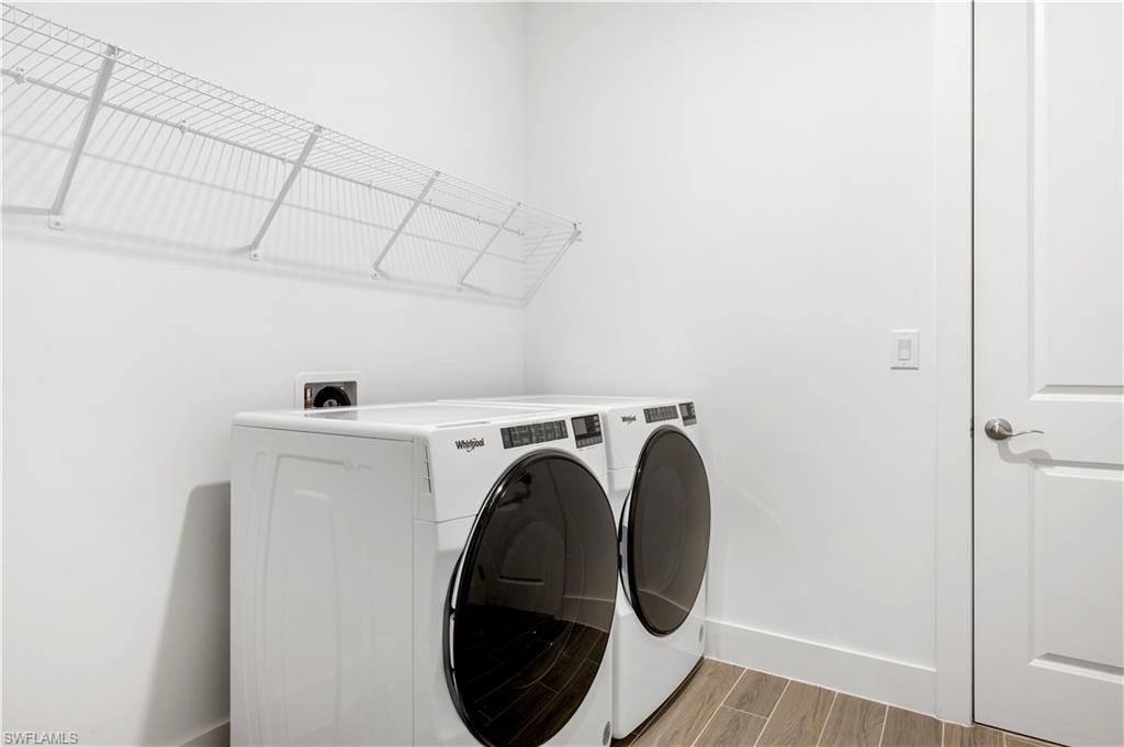 REGENCY - Residential