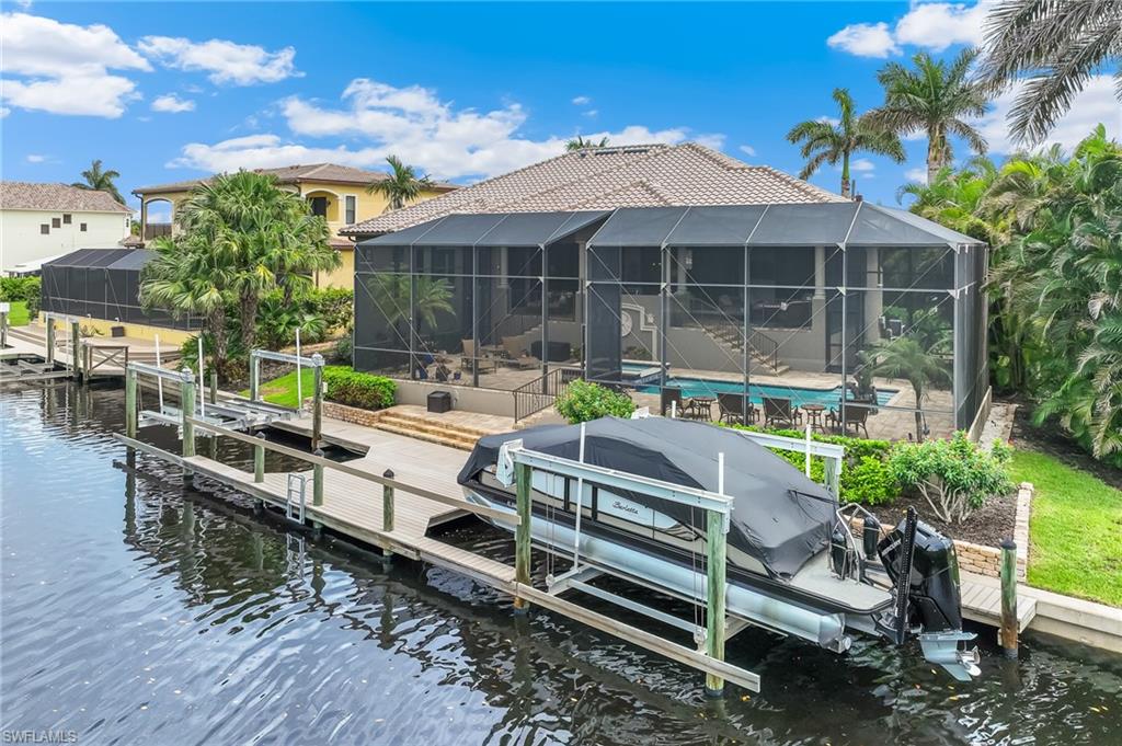 IMPERIAL SHORES - Residential