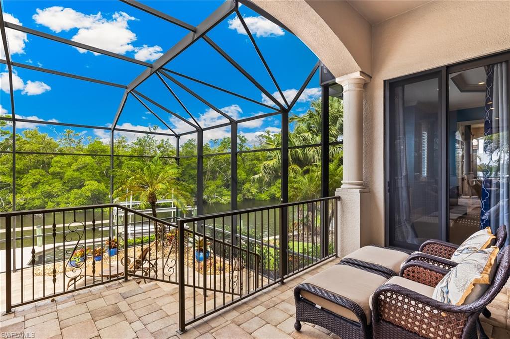 IMPERIAL SHORES - Residential