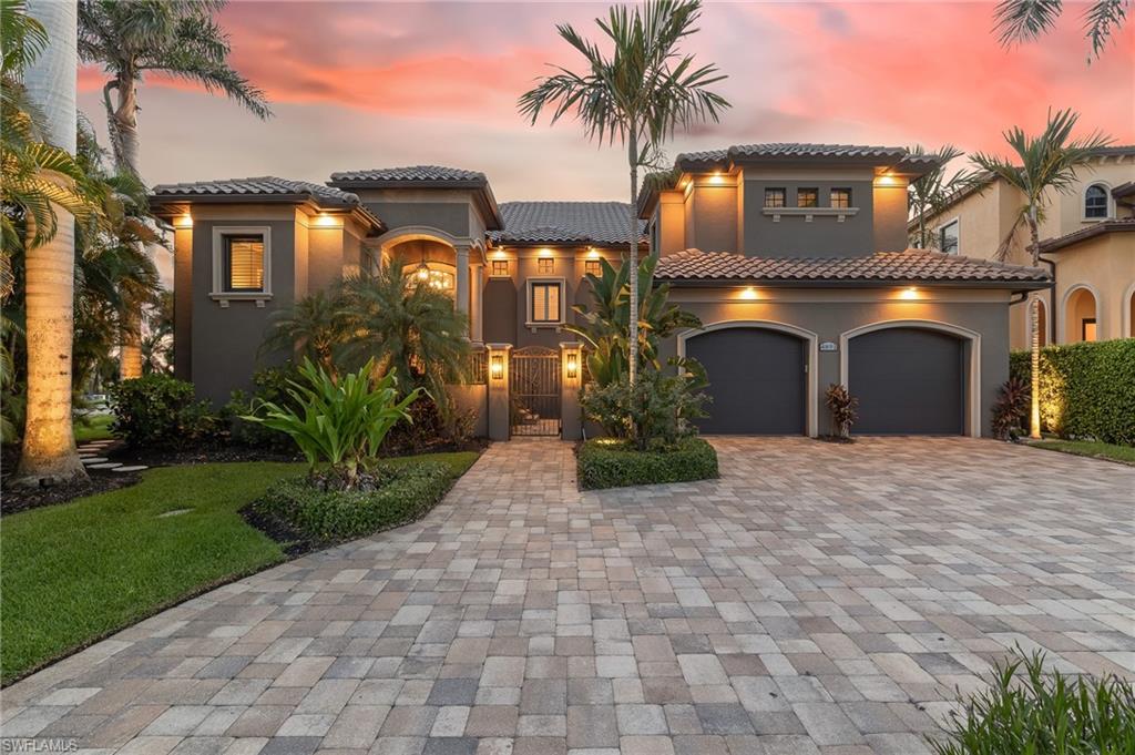 IMPERIAL SHORES - Residential