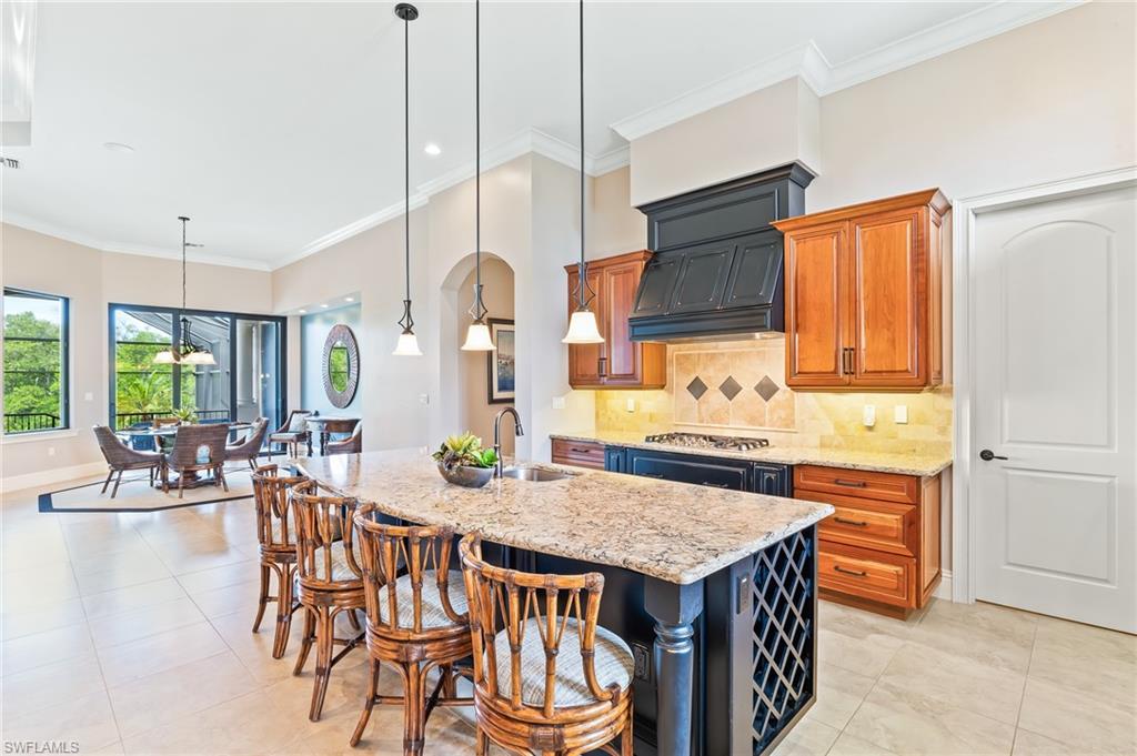 IMPERIAL SHORES - Residential