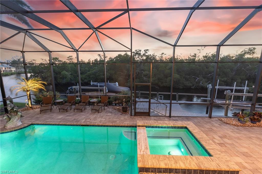 IMPERIAL SHORES - Residential