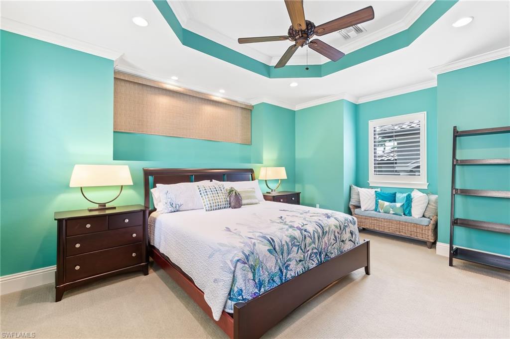 IMPERIAL SHORES - Residential