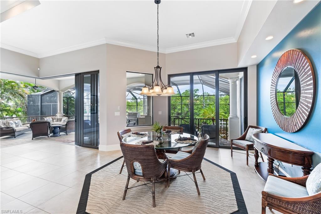 IMPERIAL SHORES - Residential