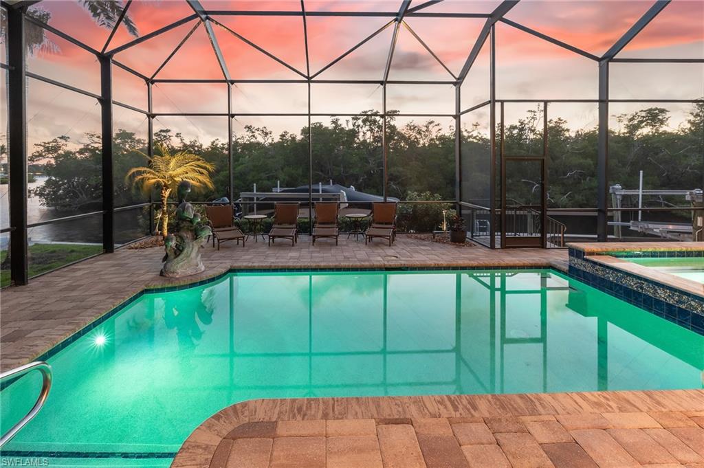 IMPERIAL SHORES - Residential