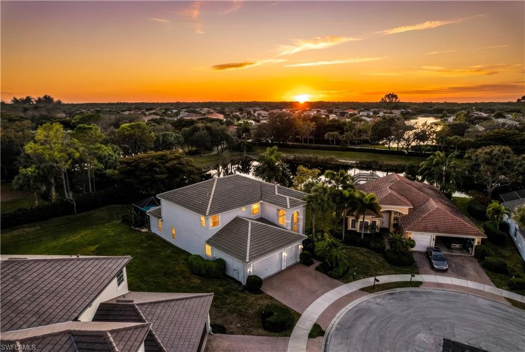 SATURNIA LAKES - Residential