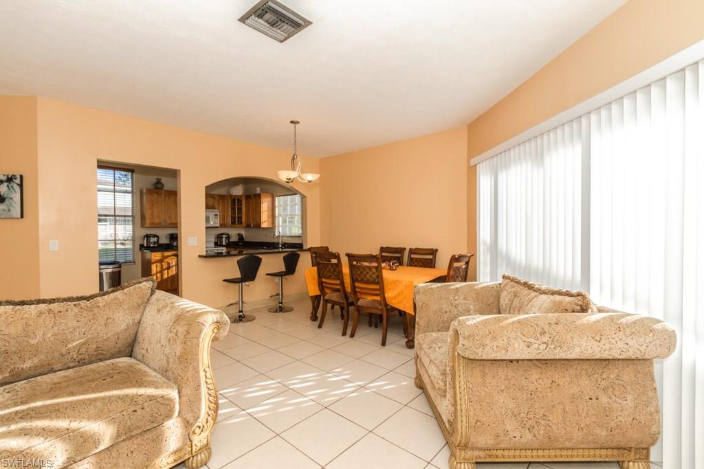 COURTYARDS AT GOLDEN GATE - Residential