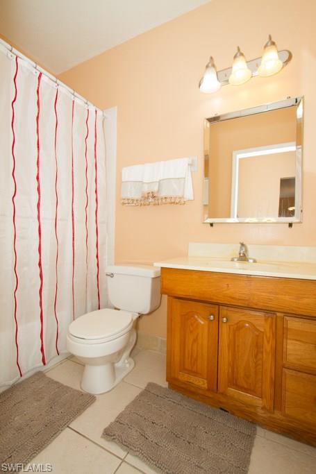 COURTYARDS AT GOLDEN GATE - Residential