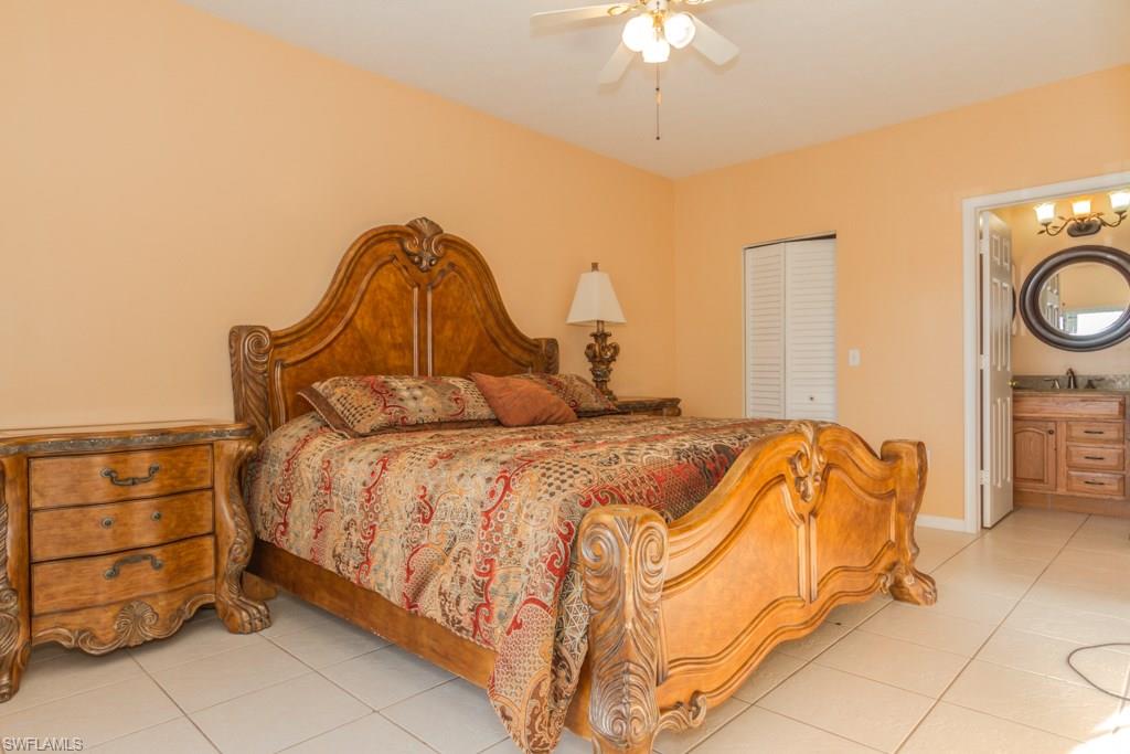 COURTYARDS AT GOLDEN GATE - Residential