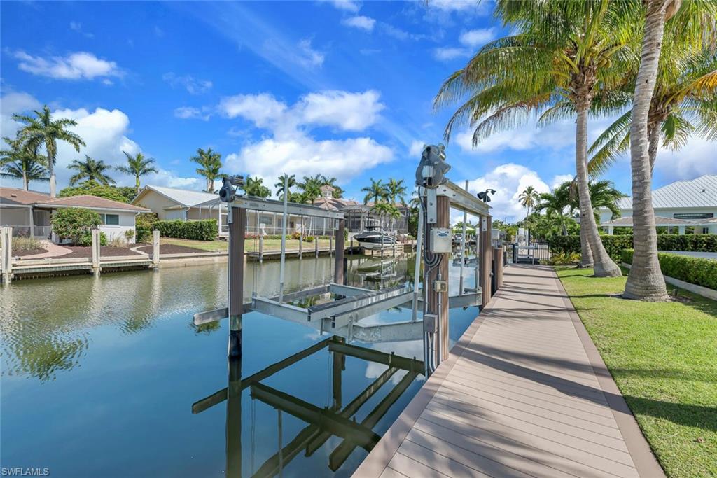 ROYAL HARBOR - Residential