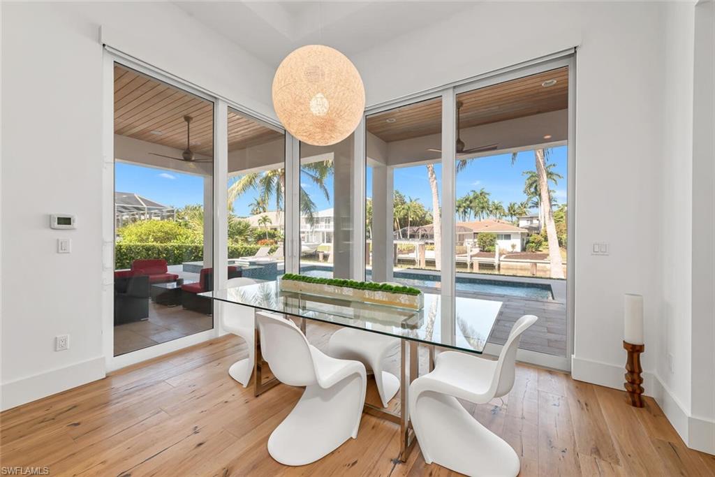 ROYAL HARBOR - Residential