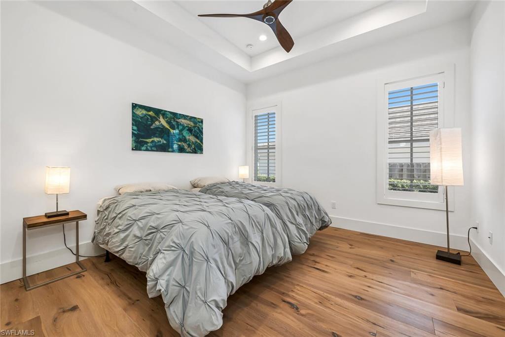 ROYAL HARBOR - Residential